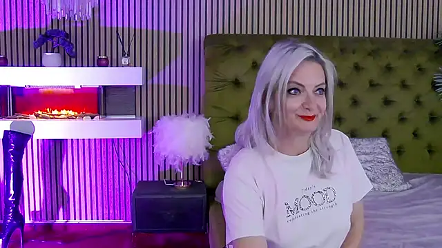 Chatroom XXX en direct de LadyTouch