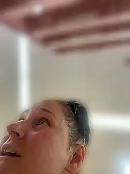 lolabunny9 在線直播表演