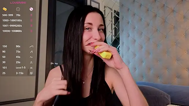 MiguelinaRasmuson Chat XXX in diretta