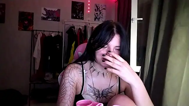 VeIvetLure Webcamshow