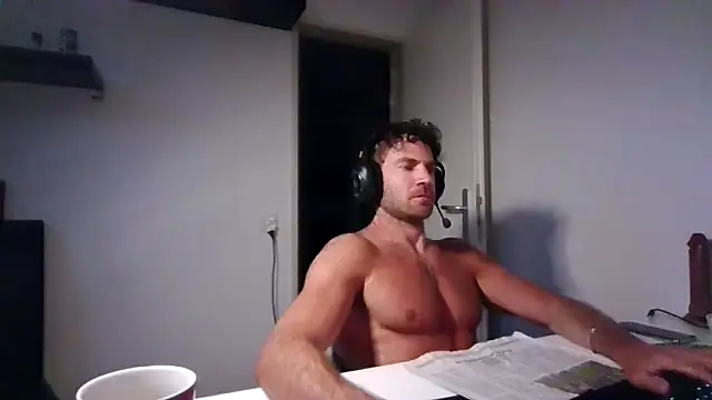alpha-hunk Webcam-Show