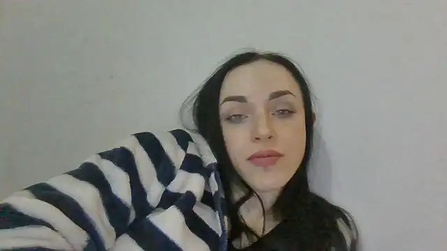 Trinsy_Love's Live XXX Chat