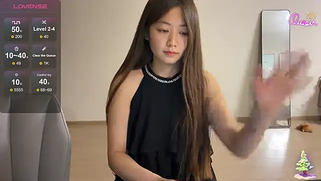 Alyssa-8のライブXXXチャット