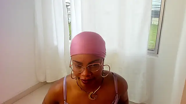 Chatroom XXX en direct de Reve_Damour