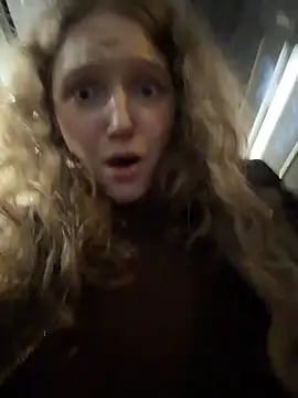 outside_rosy's Webcam Show