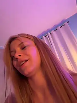 AnastasiaAniess' Live XXX Chat