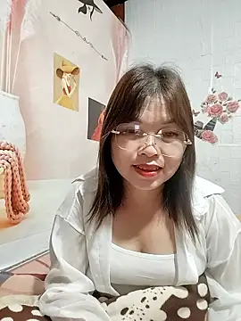 Cover-baa Live XXX-Chat