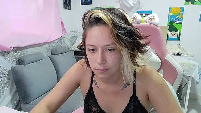 MommyMiaWs Chat XXX live