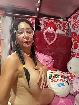 sweetieme's Webcam Show