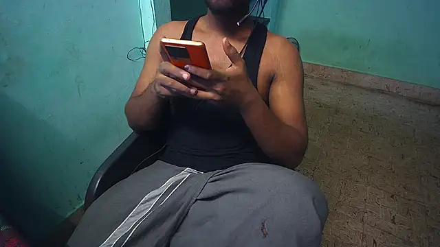 Show modela Tamil_KDD na web-kameri