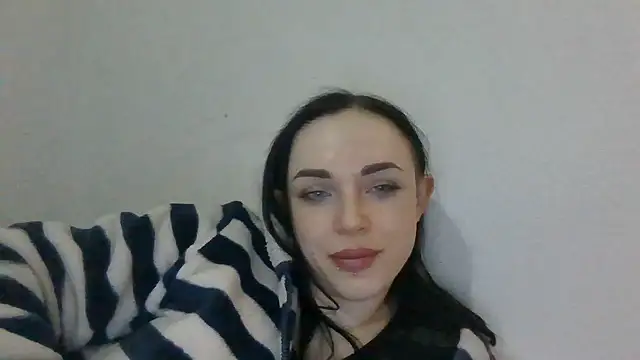 Trinsy_Love's Live XXX Chat