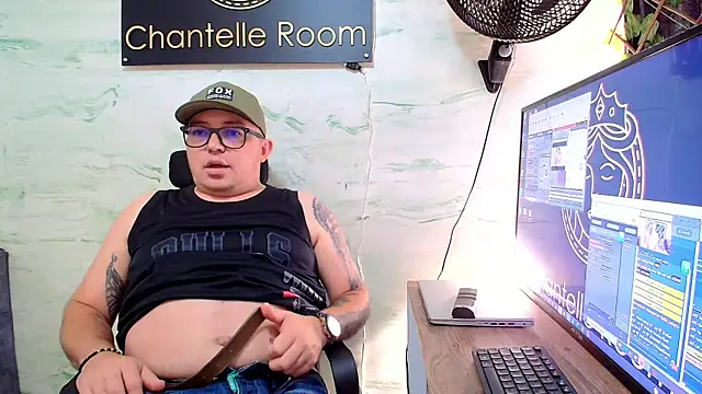 maximo_daddy Webcam-Show