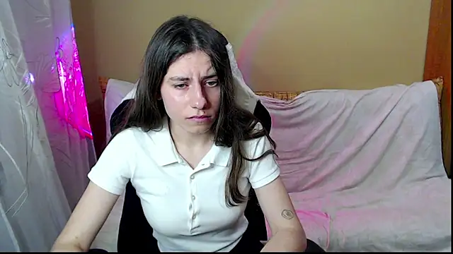 Chat XXX en directo de Effy__Stoner