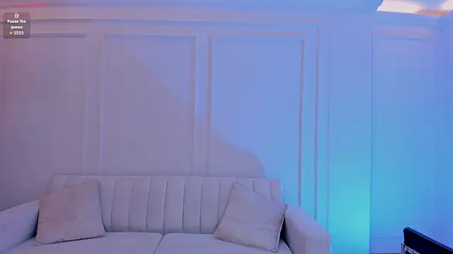 Chat XXX en directo de MaddisonLowe