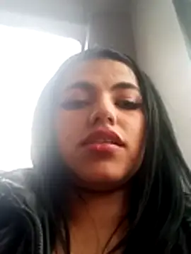 دردشة Naomy_Gomez_ الجنسية المباشرة