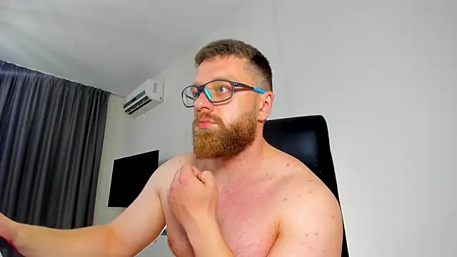 XXX chat uživo modela Findom_guy