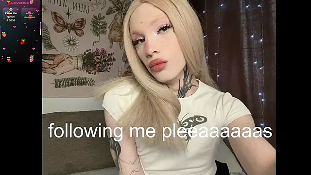 Вебкам-шоу babylola228