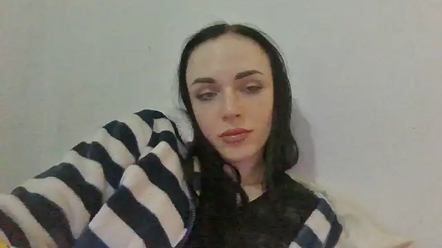 Trinsy_Love's Live XXX Chat