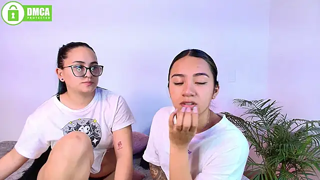 Jules_n_Gia 웹캠 쇼