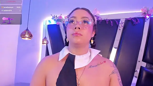 antonelllepiercee Live XXX-Chat