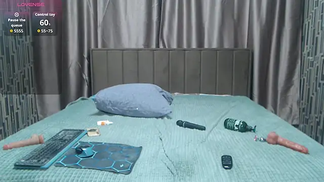scyrim2 Chat XXX live