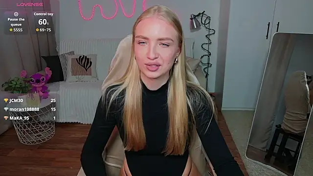 TessaGrays live XXX chat