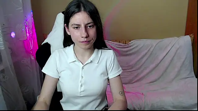 Effy__StonerのライブXXXチャット