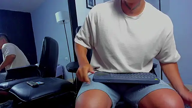 Webkamerová show ronnie_crafored