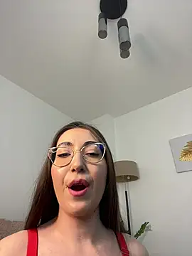 Kylie_Kathy élő XXX-chatje