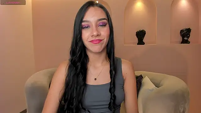 AmaliaCrus' Live XXX Chat