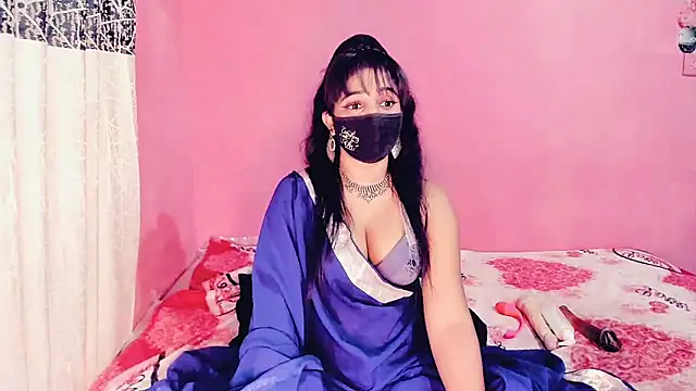 Sweetie_Fox_XXX Live XXX-Chat