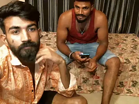 Show de indianbighard21 na webcam