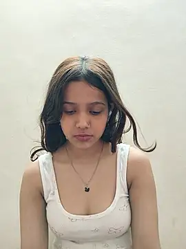 Chat +18 de sanjna0122 ao vivo