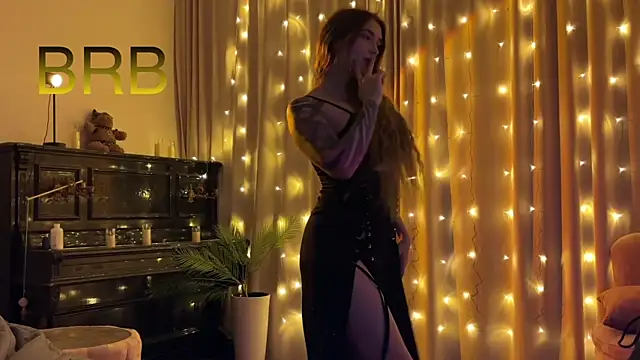 urmissalice – Naživo XXX chat
