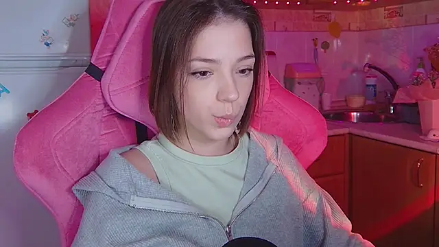 Chat +18 de PamBeesly ao vivo