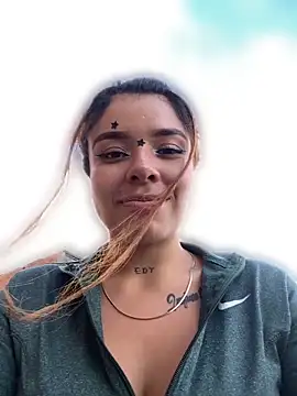 Chat +18 de Jensen-Hally ao vivo