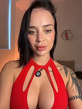 ValentinaMilann Adlı Modelin Web Kamerası Şovu