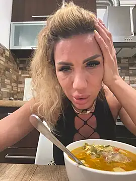 SelineVelvet Webcam show