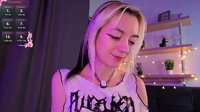 TristaRoht Chat XXX in diretta