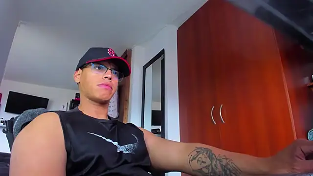_John_Boy_ live XXX chat