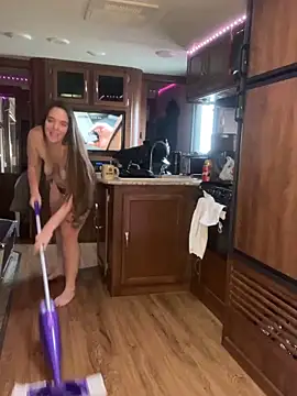 chellerayy's Webcam Show