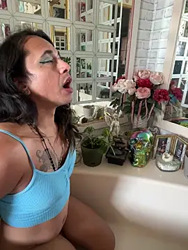 TranSexualJade95: απευθείας συνομιλία ΧΧΧ