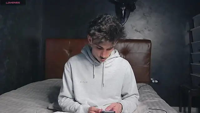 DanielCrush1 网络视讯表演