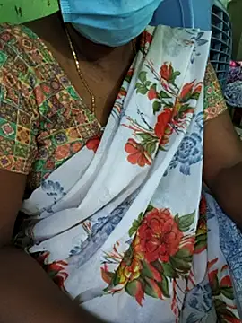 Tamilselviroja- Live XXX Chat