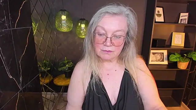 NataliMellow's Live XXX Chat