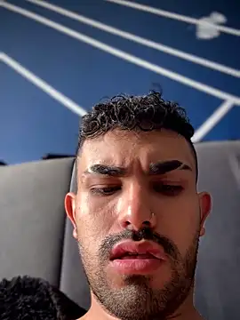 Big_Snake77 webkamerás műsora