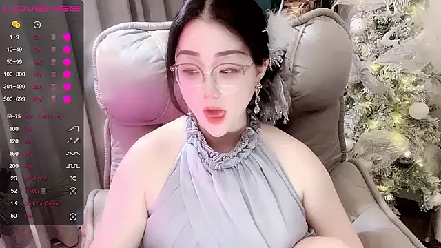 Monica-666888- Chat XXX in diretta