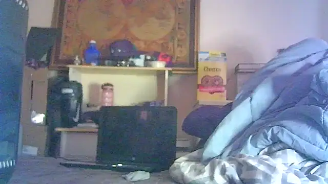 GUAPAN3S3_FIR3 Show in webcam