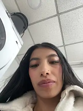Tiffany_Low 现场XXX聊天