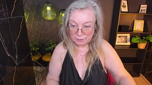 Chatroom XXX en direct de NataliMellow